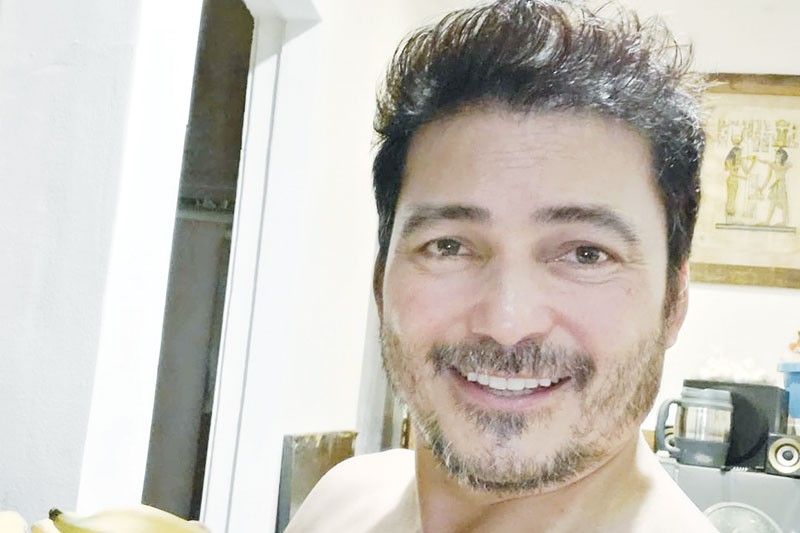 Gabby at Piolo, nagmukhang ermitanyo sa quarantine look