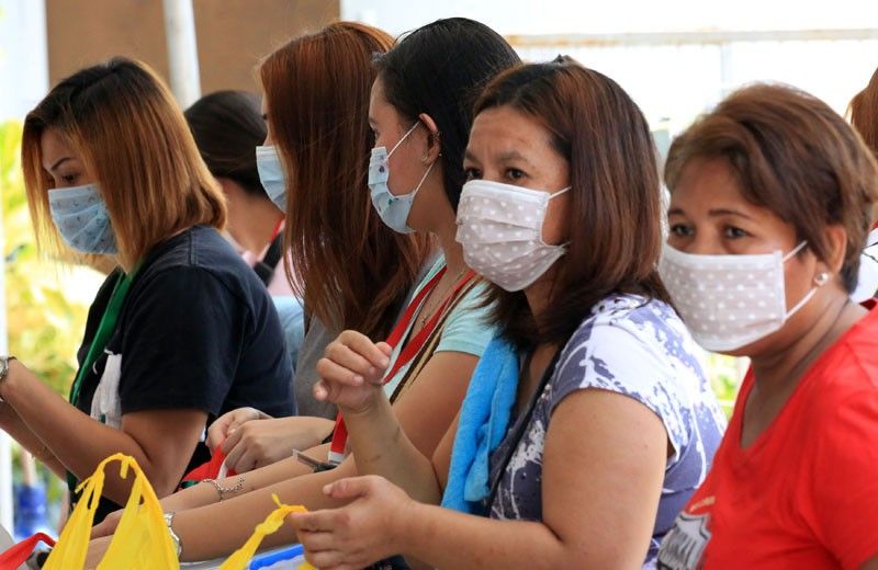 Makati imposes mandatory quarantine, wearing of face masks