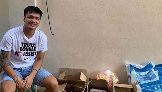 DLSU's Serrano gives aid to Pampanga hometown