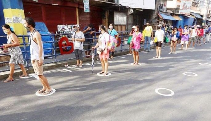 In 24-hour Cavite curfew, standing outside your house is prohibited