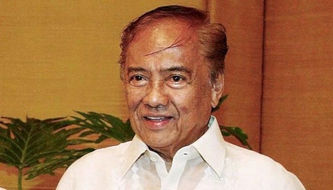 Ex-senator Alvarez dies of COVID