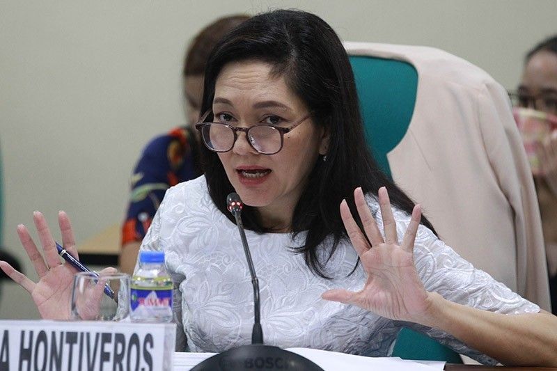 Hontiveros calls for 'extensive reform' after police shoot 4 soldiers in Jolo