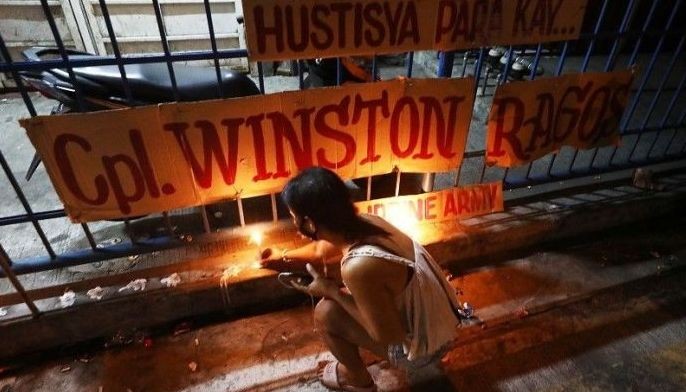 Pulis na bumaril sa 'lockdown violator' kinasuhan ng homicide