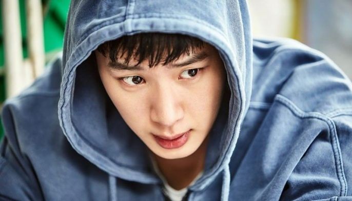 Extracurricular: Deeper, darker than your typical high school K-drama