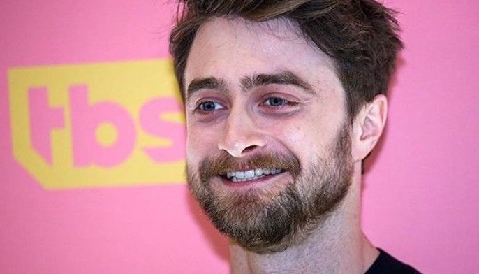 Daniel Radcliffe leads star-narrated 'Harry Potter' book streaming for free