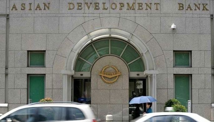 ADB drops optimism, sees economy shrinking 3.8% in 2020