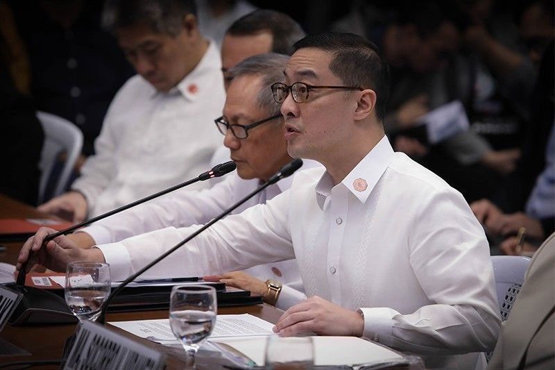 ABS-CBN nanindigang walang nilabag sa Konstitusyon