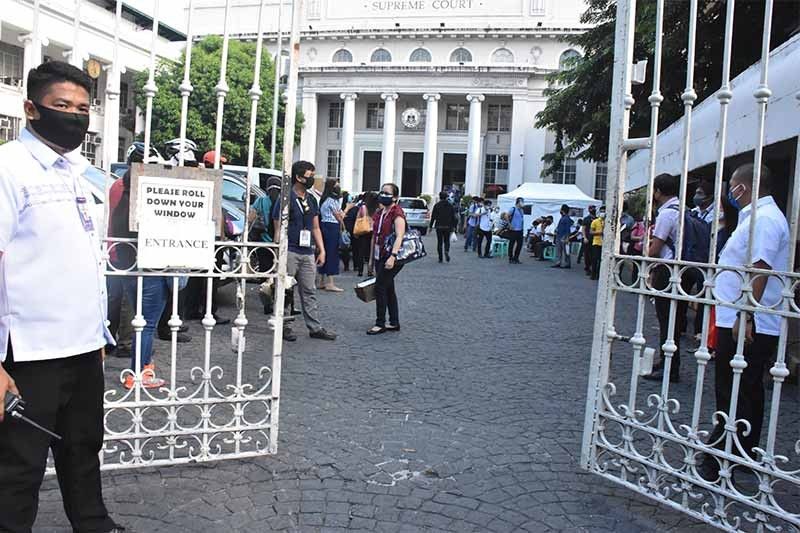Staff of courts outside Metro Manila want COVID-19 testing too