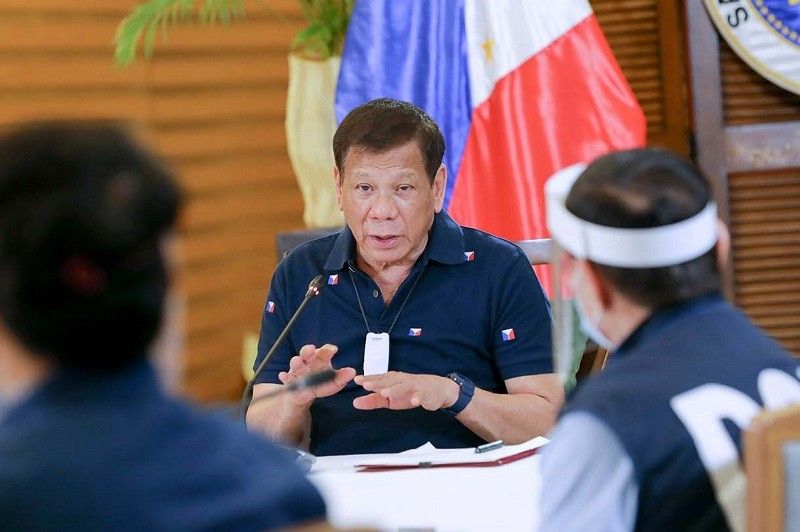 Duterte duda sa 'distance learning' sa gitna ng COVID-19