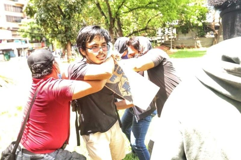 Cebu police arrest 7 anti-terror bill protesters, trap scores in UP Cebu
