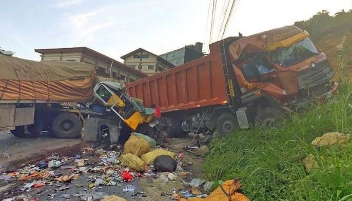 6 die, 4 hurt in Benguet smashup