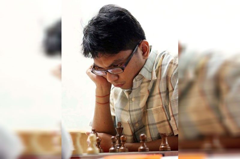 Sadorra starts chess comeback