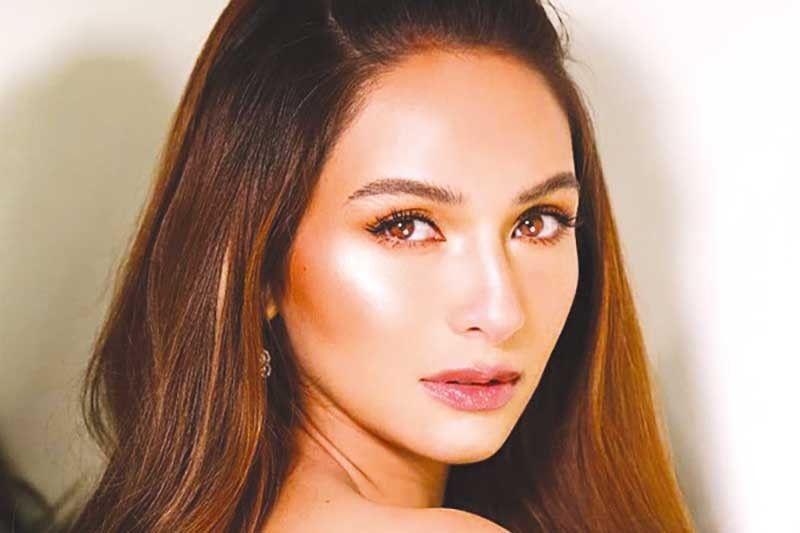 Jennylyn pumalag din sa mga manyak!