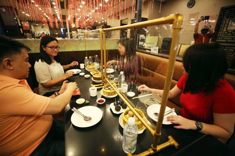 Manila allows dine-in services