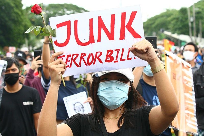 Rights group asks DOJ to recommend veto of anti-terror bill