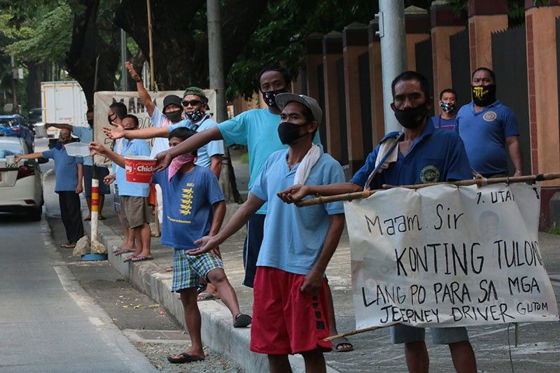 Pagbiyahe ng mga tradisyunal na jeep, lumalabo