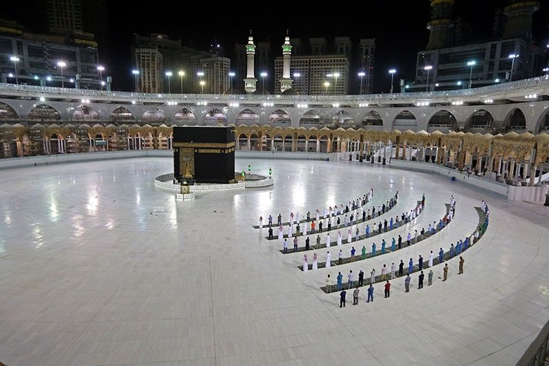 Saudi hosts vaccinated pilgrims for 2nd downsized hajj