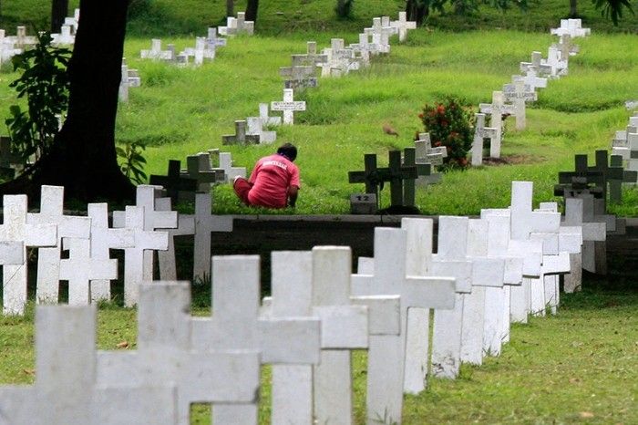 COVID-19 task force allows groups of 10 or less to visit cemeteries, memorial parks