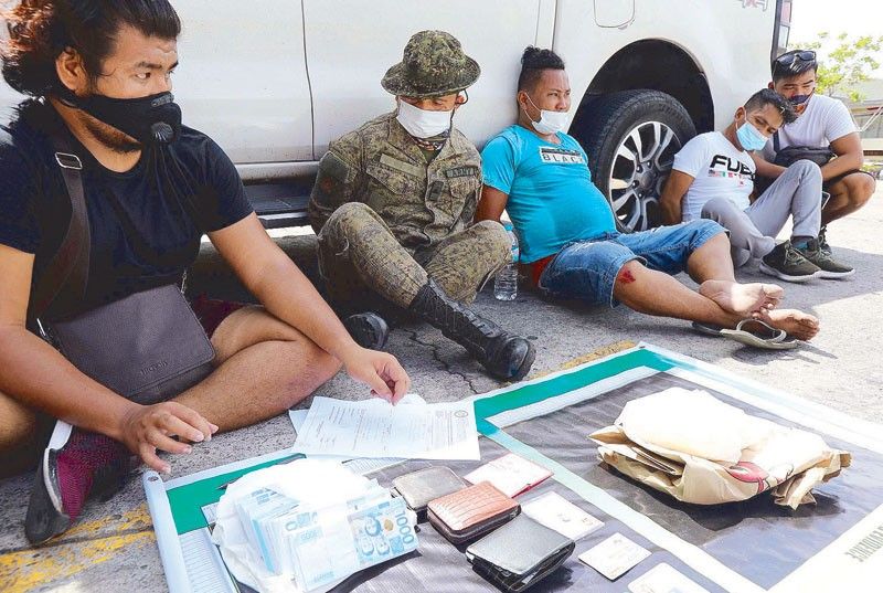 Army reservist, 2 others caught with P6.8 million  shabu