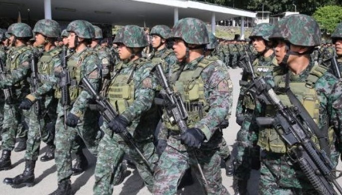 Cebu City Told: Soldiers And Saf On Your Side, To Keep You Inside 