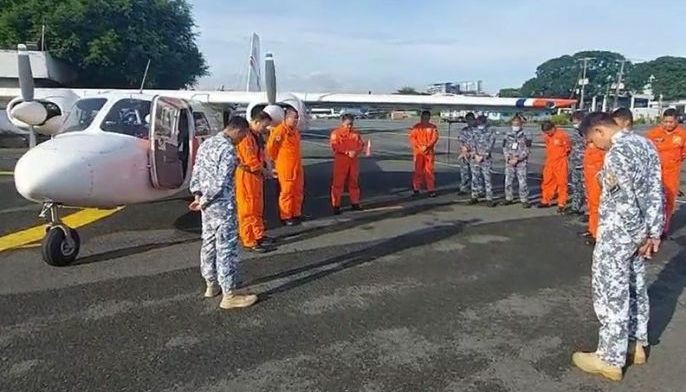Search launched for 14 missing Filipinos after boat collision