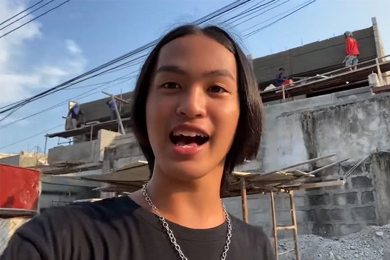 Vlogger Buknoy slammed for 'walang mararating' remark vs tricycle driver |  Philstar.com