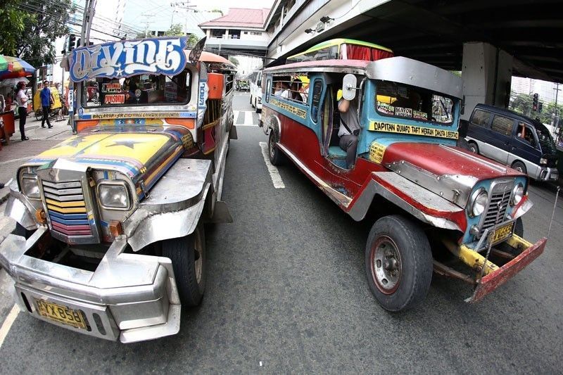 Jeepneys pinayagan nang pumasada sa Bulacan