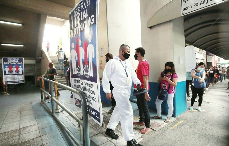 MRT-3 bans phone calls