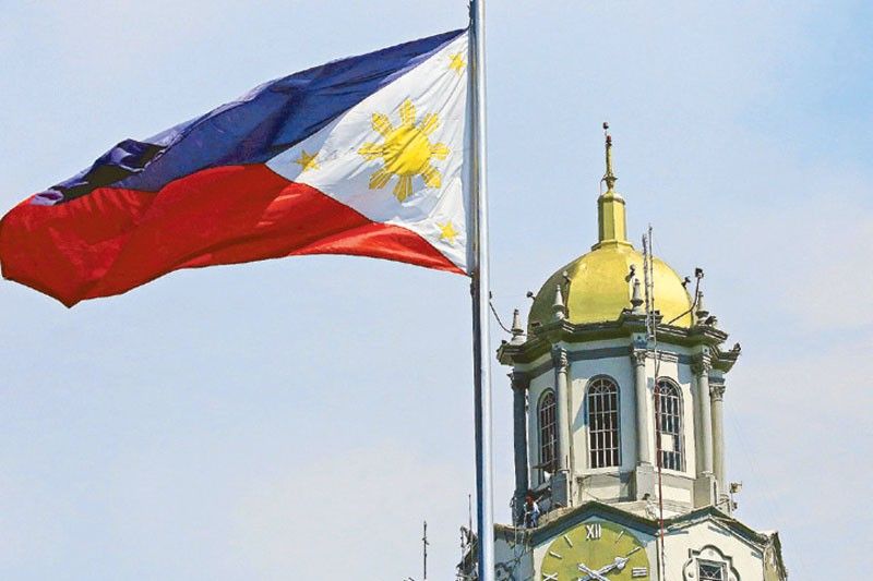 Manila refurbishes City Hall clock tower