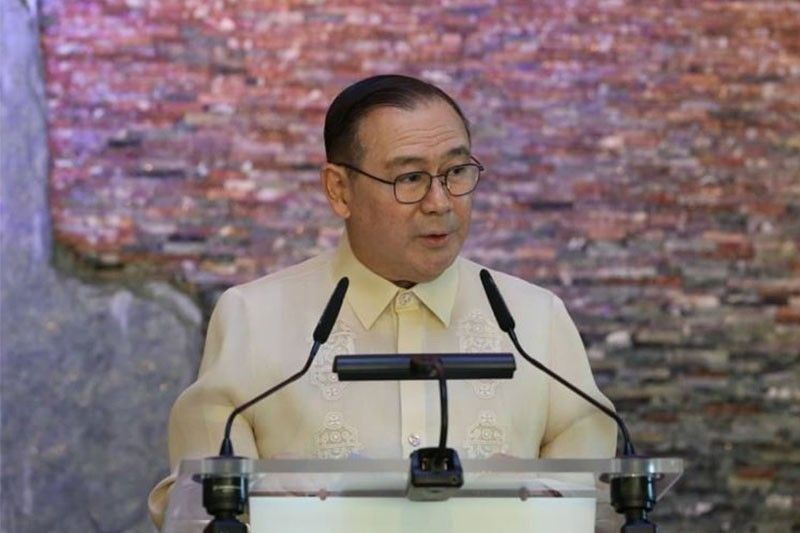 Locsin meets with Chinese counterpart on sea row