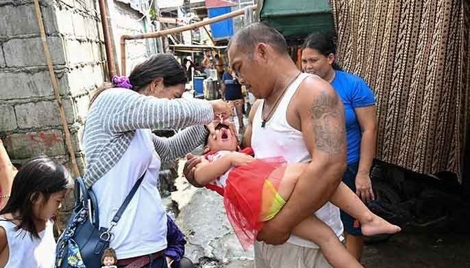 Philippines resumes polio vaccination campaign as COVID-19 crisis deepens