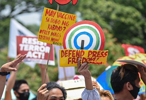 SONA 2020: Stars, netizens react to Duterte's ABS-CBN mention