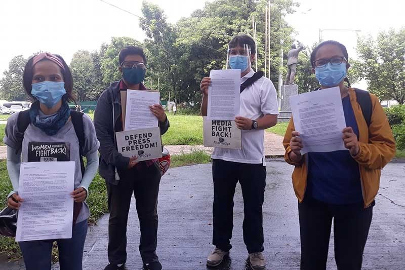 AlterMidya members file rights violation complaints vs state forces at CHR