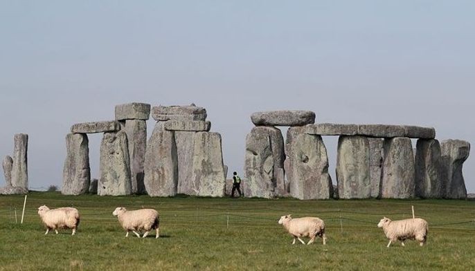 Mystery solved: Scientists trace source of Stonehenge boulders