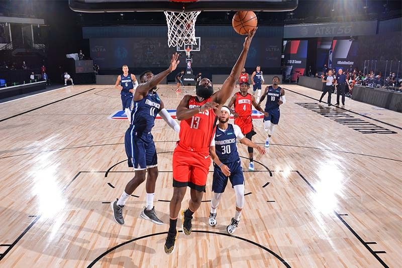 Rockets outgun Mavericks in overtime win