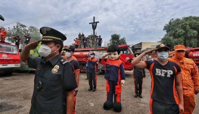 Kabomberohan miyukbo sa mga nakalas nga bombero sa Lebanon