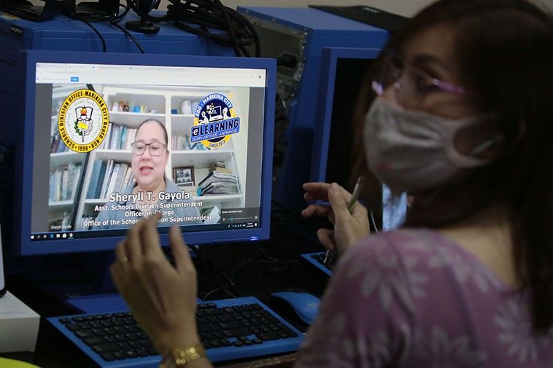 Group slams â��misleadingâ�� data by DepEd on preparedness for online learning