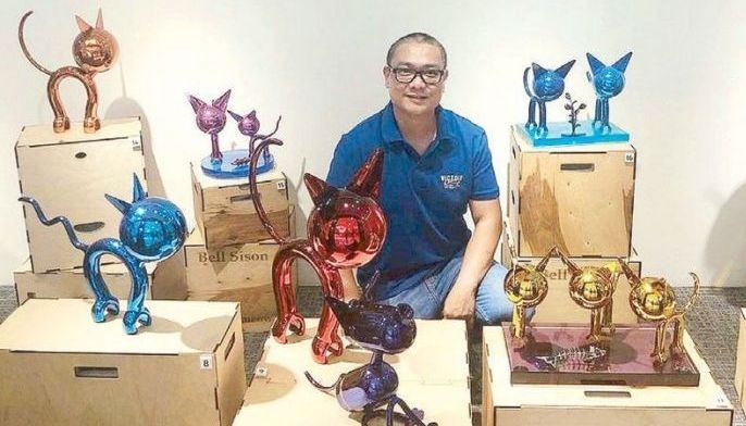 Bell Sison's fun world of sculpted cats and dogs