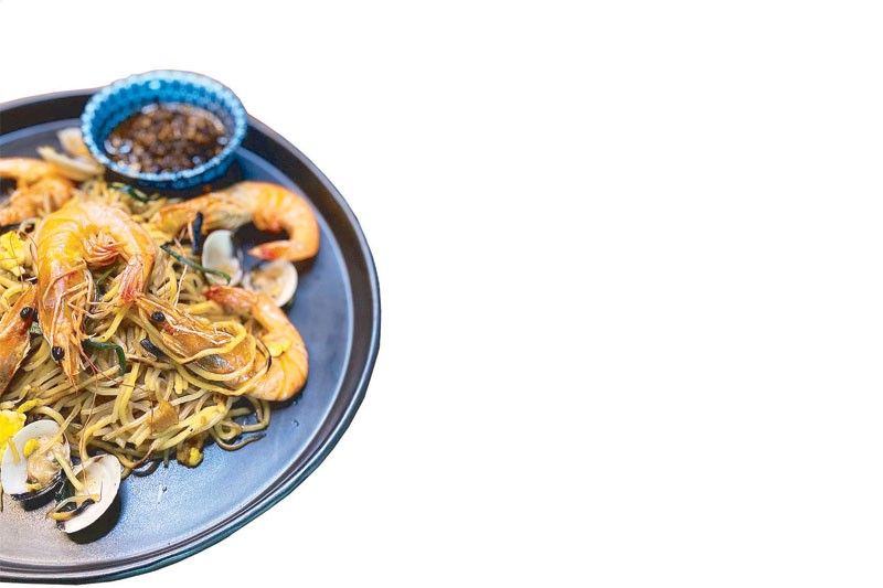 Hokkien Mee and Claypot Rice in your home? The Singapore Food Festival goes virtual