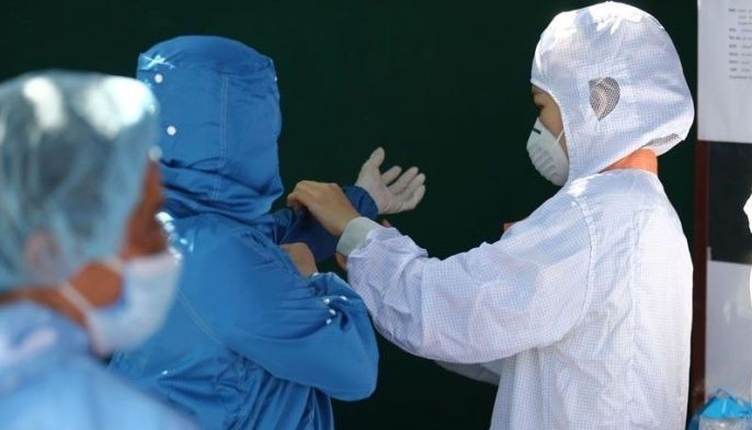 Medical professionals allowed to go abroad