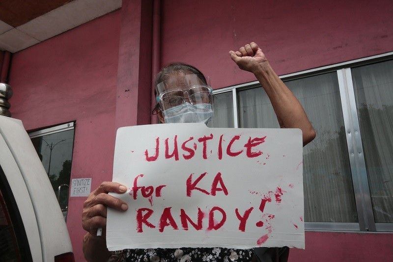 Duterte inutusan ang PNP 'wag tumulong sa probe ng 89 aktibistang pinatay â�� CHR