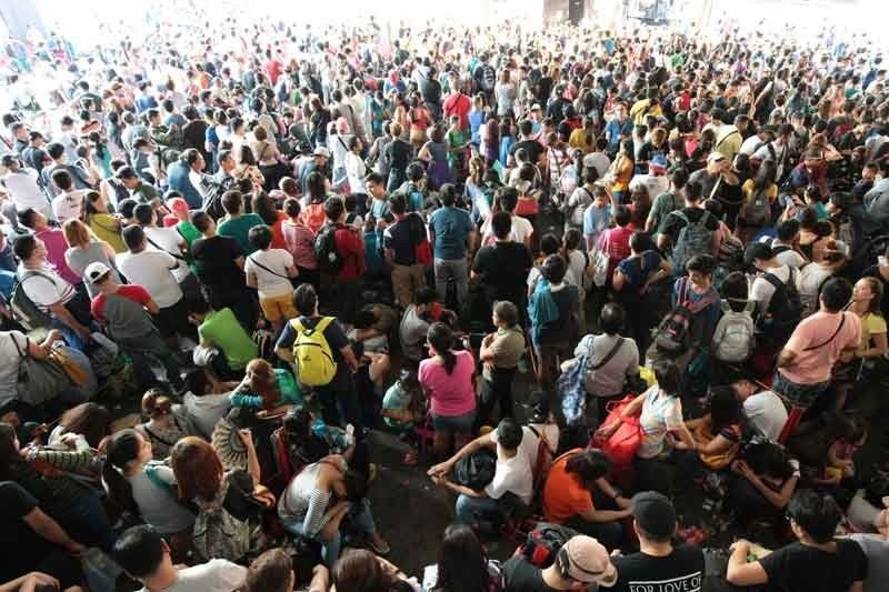 Huge population among Philippine challenges in containing COVID19
