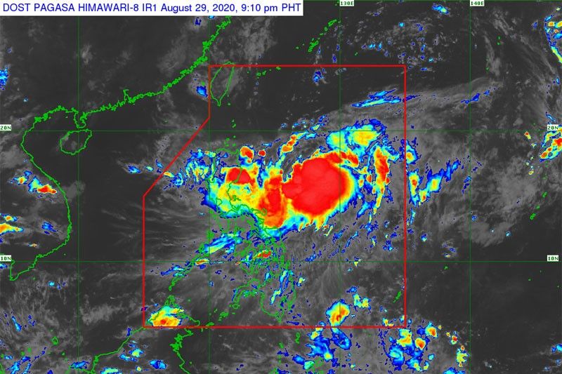 âJulianâ to intensify into a typhoon