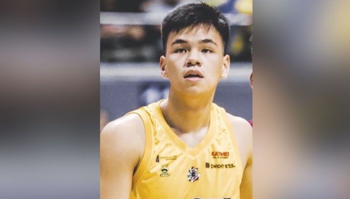 Sino ang susunod na aalis sa UST?