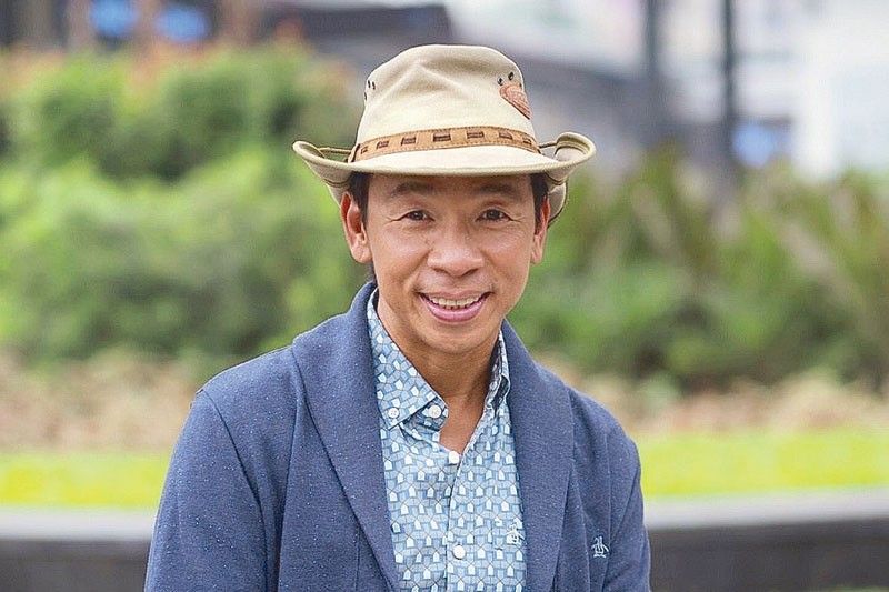 After 17 years as weatherman, Kim Atienza bids farewell to ABS-CBN