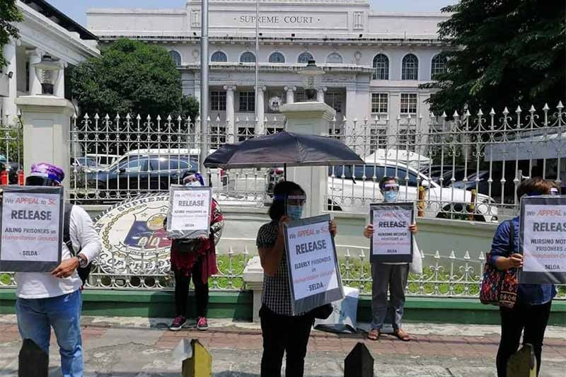 Kin mark fifth month of plea to free detainees by protesting Pemberton pardon