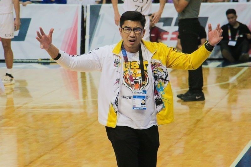 Cantonjos, Ballesteros sa UST coaching staff?