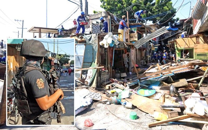 Manila traffic enforcerâ��s slay triggers demolition