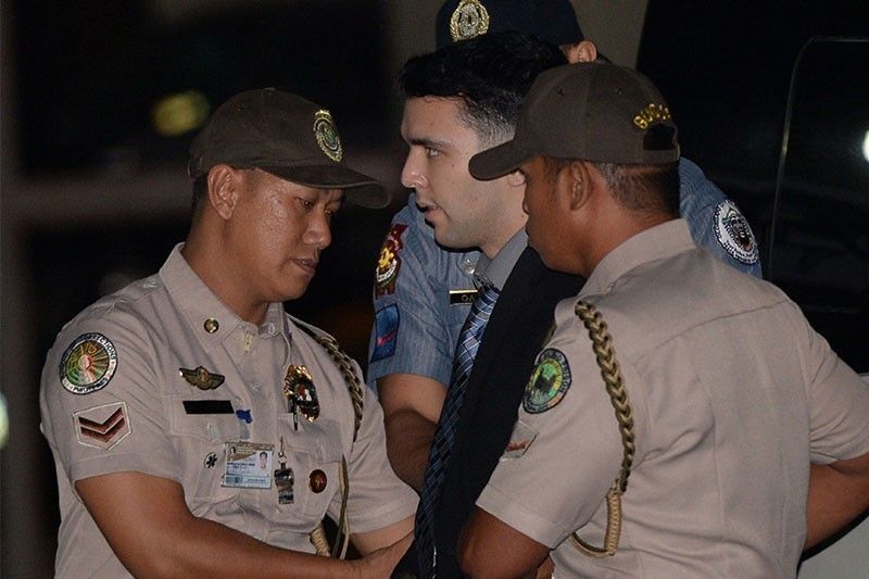 Pemberton blacklisted from returning to Philippines after deportation