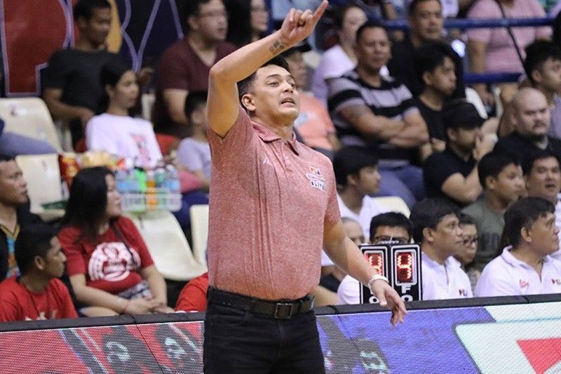 Dimaunahan joins race for UST coaching post